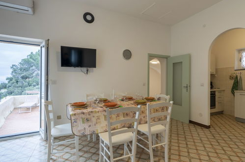 Photo 22 - 1 bedroom Apartment in Finale Ligure with garden and terrace