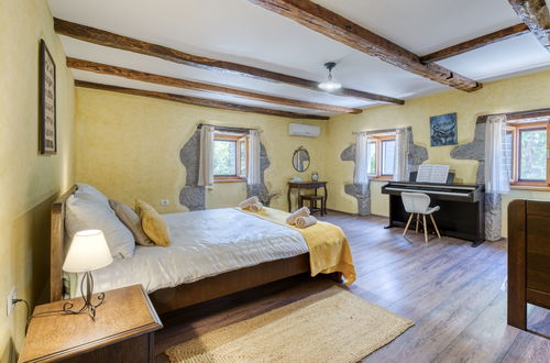 Photo 37 - 2 bedroom House in Buzet with private pool and garden