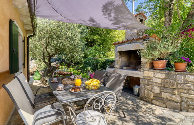 Casa de 3 quartos em Buzet com piscina privada e jardim - Foto 10