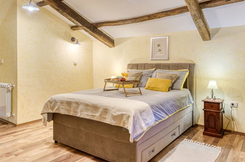 Photo 6 - 2 bedroom House in Buzet with private pool and garden