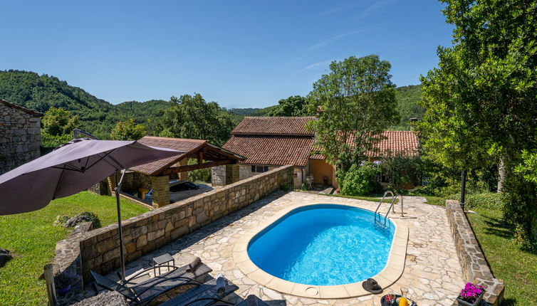Photo 1 - 2 bedroom House in Buzet with private pool and garden