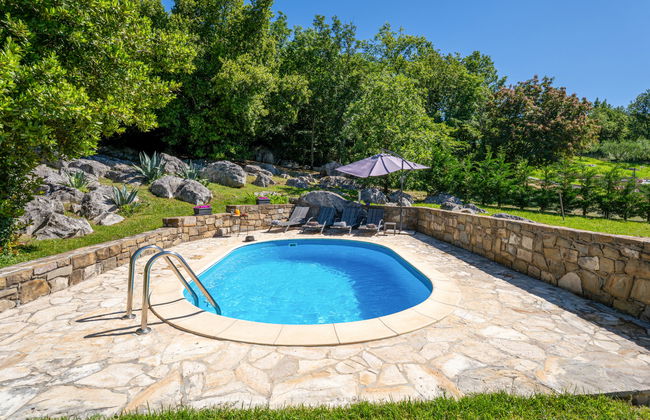 Casa de 3 quartos em Buzet com piscina privada e jardim - Foto 3
