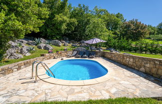 Photo 3 - 2 bedroom House in Buzet with private pool and garden
