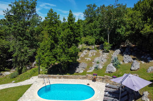 Photo 12 - 2 bedroom House in Buzet with private pool and garden