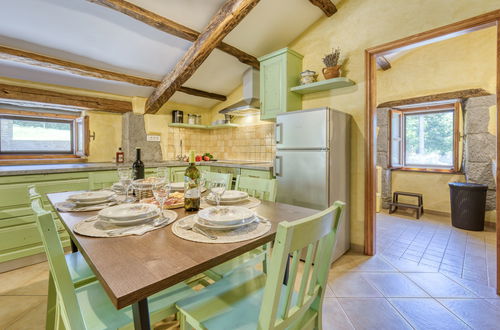 Photo 22 - 2 bedroom House in Buzet with private pool and garden