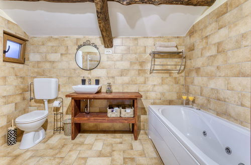 Photo 39 - 2 bedroom House in Buzet with private pool and garden