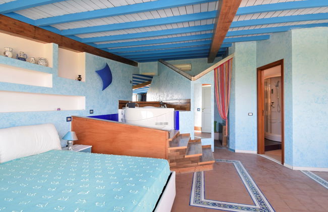 Casa de 7 quartos em Valderice com piscina privada e jardim - Foto 25