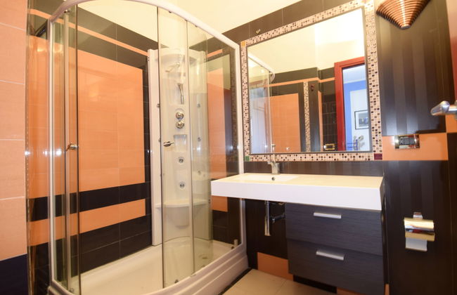 Casa de 7 quartos em Valderice com piscina privada e jardim - Foto 37
