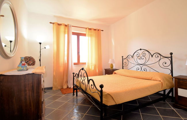 Casa de 7 quartos em Valderice com piscina privada e jardim - Foto 11