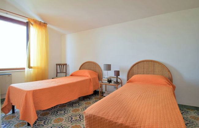Casa de 7 quartos em Valderice com piscina privada e jardim - Foto 20