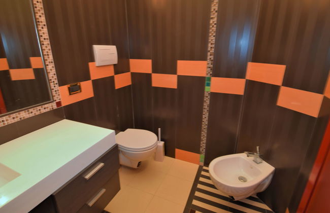Casa de 7 quartos em Valderice com piscina privada e jardim - Foto 38