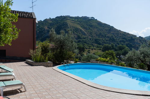 Photo 4 - Maison de 4 chambres à Salisano avec piscine privée et jardin