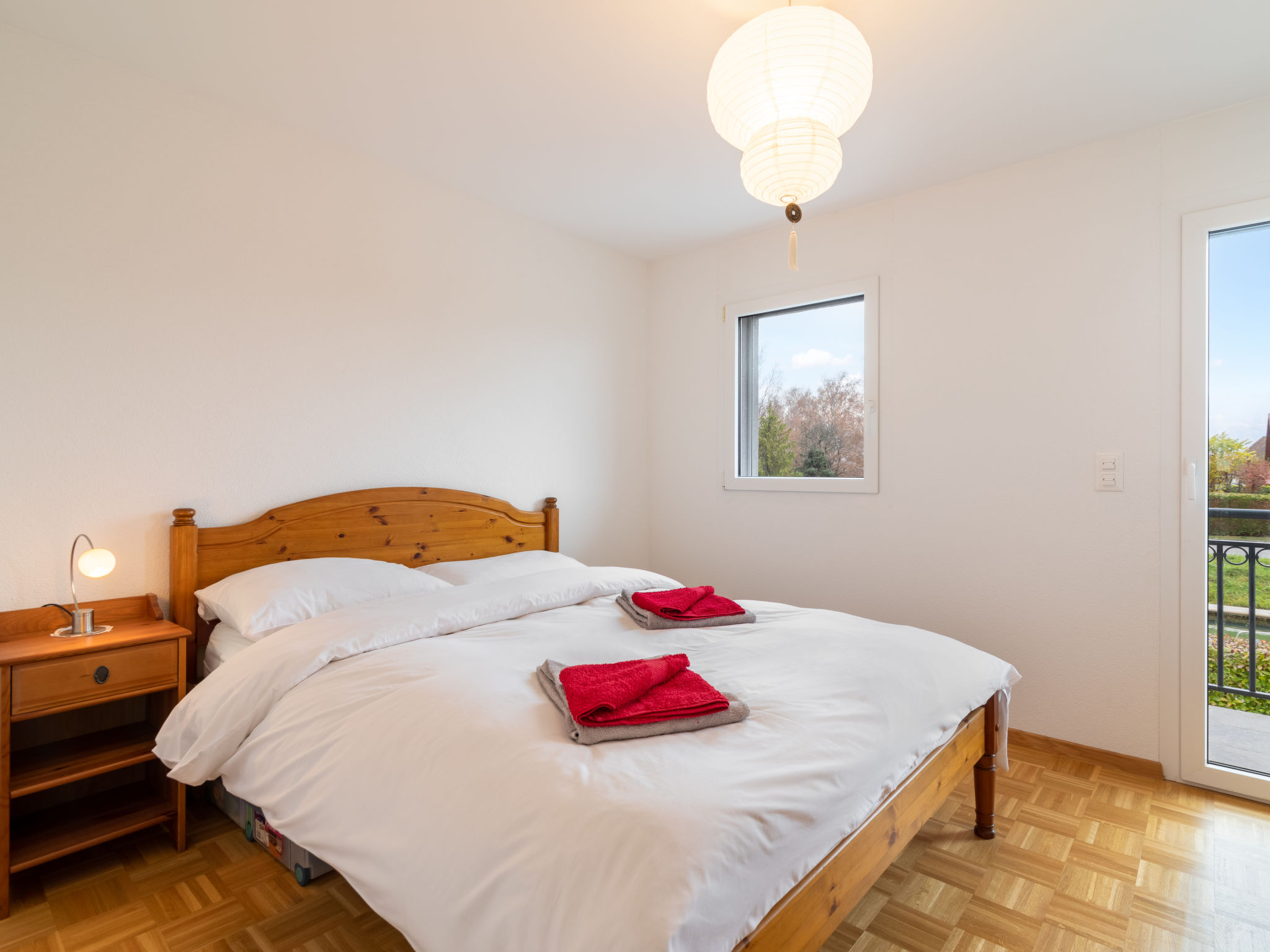 Foto 5 - Appartamento con 2 camere da letto a Port-Valais con terrazza