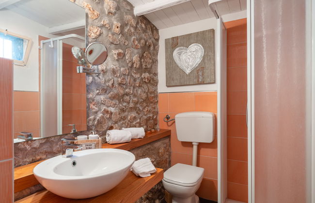 Nicole con Dependance - Foto 32