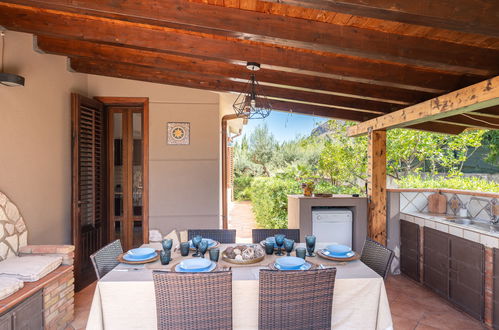 Photo 25 - Maison de 4 chambres à Castellammare del Golfo avec piscine privée et jardin