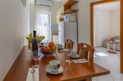 Photo 11 - 1 bedroom Apartment in Medulin with swimming pool and garden