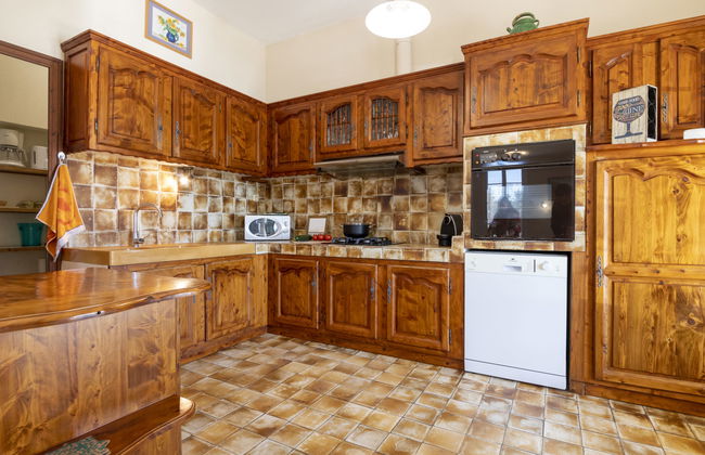 Casa de 4 quartos em Châteaurenard com piscina privada e jardim - Foto 14