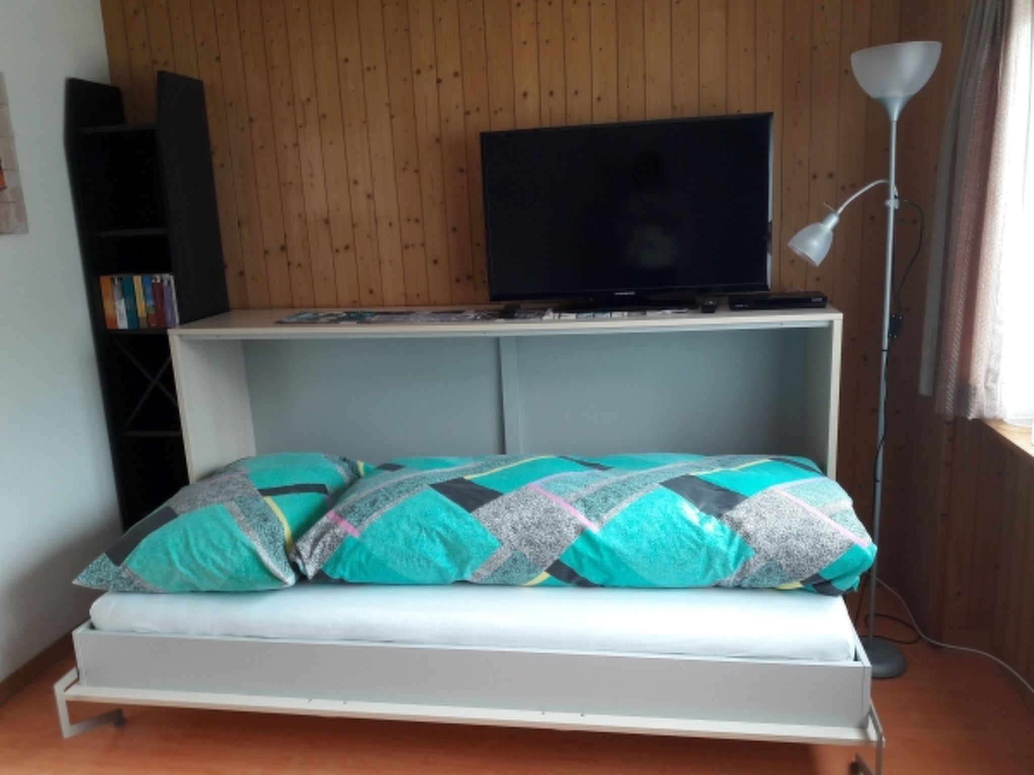 Foto 15 - Appartamento con 1 camera da letto a Tujetsch con vista sulle montagne