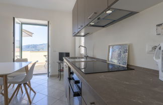 Photo 2 - Apartment in San Bartolomeo al Mare with terrace and sea view