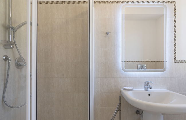 Apartamento de 1 quarto em San Bartolomeo al Mare com terraço - Foto 17