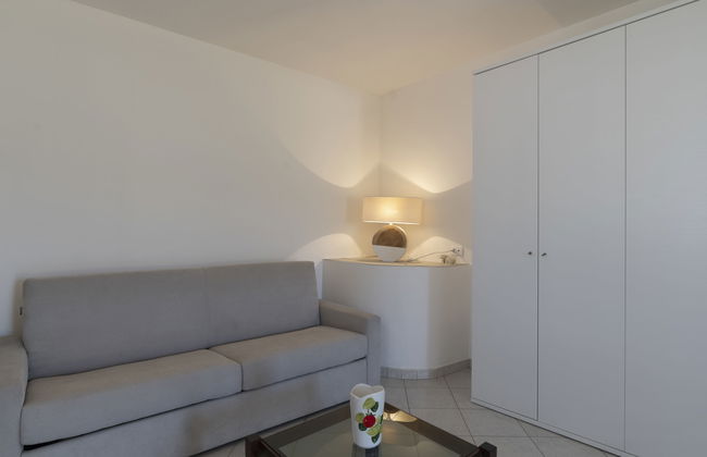 Apartamento de 1 quarto em San Bartolomeo al Mare com terraço - Foto 9