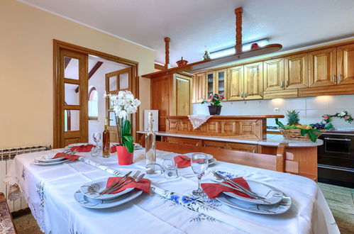 Photo 30 - 5 bedroom House in Žminj with private pool and garden