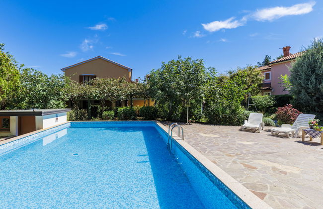 Casa de 7 quartos em Žminj com piscina privada e jardim - Foto 33