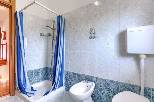 Foto 49 - Casa con 5 camere da letto a Žminj con piscina privata e giardino