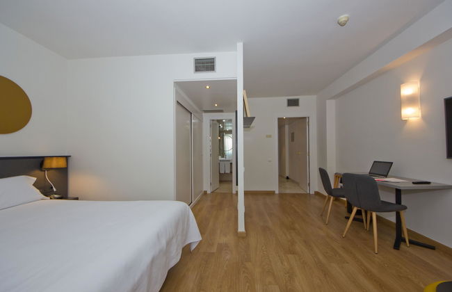Aparthotel Atenea Valles - Foto 80