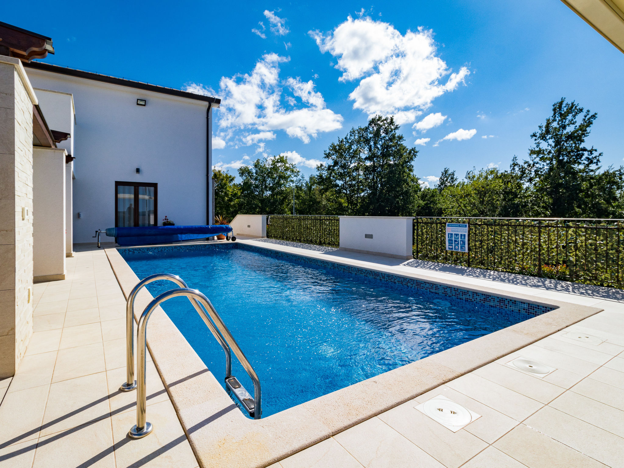 Foto 9 - Casa de 3 habitaciones en Gračišće con piscina privada y jardín