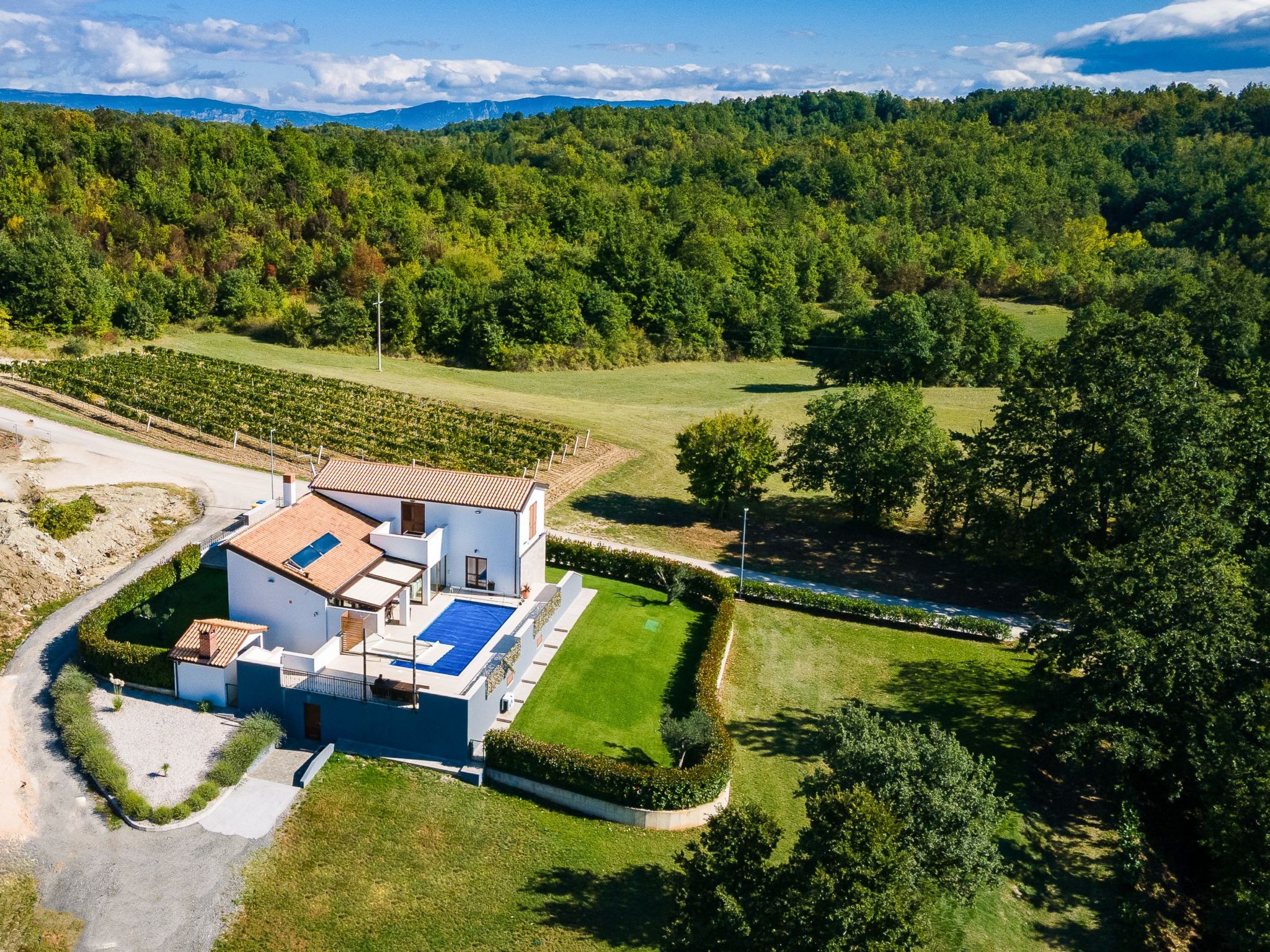 Photo 6 - Maison de 3 chambres à Gračišće avec piscine privée et jardin