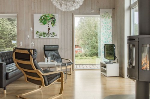 Foto 12 - Haus mit 3 Schlafzimmern in Holmsjö mit garten und terrasse