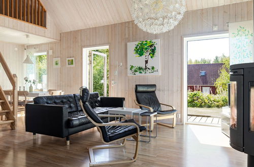 Foto 8 - Casa de 3 quartos em Holmsjö com jardim e terraço