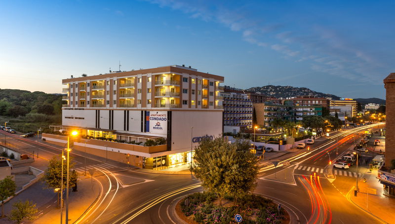 Apartaments Condado - Photo 1