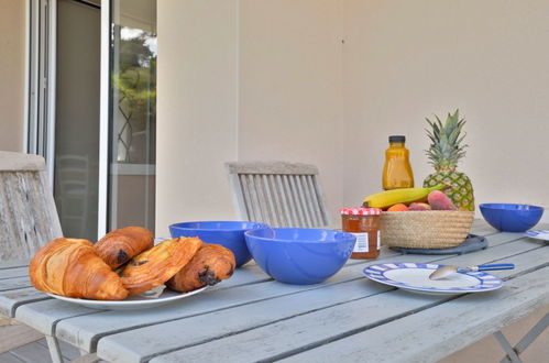 Photo 23 - Appartement de 2 chambres à Binic-Étables-sur-Mer avec jardin et terrasse