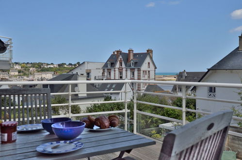 Photo 4 - 2 bedroom Apartment in Binic-Étables-sur-Mer with garden and sea view