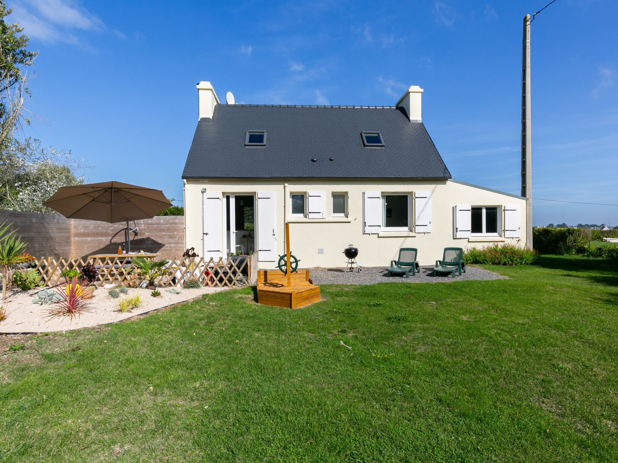 Photo 5 - Maison de 2 chambres à Kerlouan avec jardin et terrasse