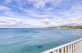 Foto 3 - Apartamento de 1 habitación en Sanary-sur-Mer con terraza y vistas al mar