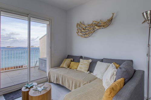 Foto 8 - Apartamento de 1 quarto em Sanary-sur-Mer com terraço e vistas do mar