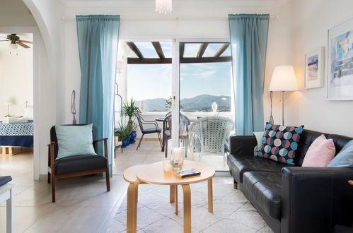 Foto 6 - Apartamento de 2 quartos em Nerja com piscina e vistas do mar