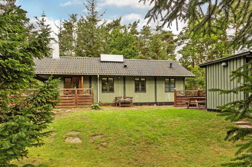 Photo 1 - Maison de 3 chambres à Aakirkeby avec terrasse