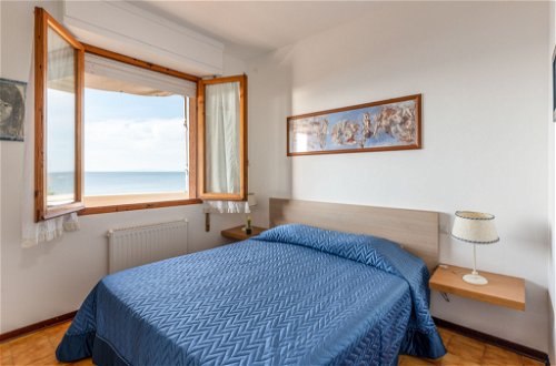 Foto 14 - Apartment mit 2 Schlafzimmern in Follonica mit terrasse und blick aufs meer