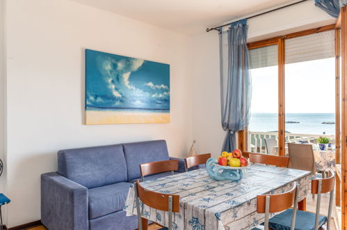 Photo 6 - 2 bedroom Apartment in Follonica with terrace and sea view