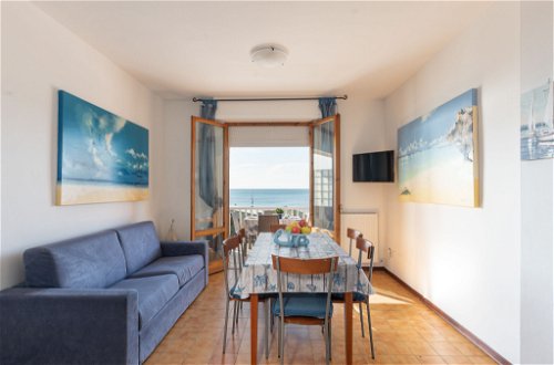 Foto 5 - Apartamento de 2 habitaciones en Follonica con terraza y vistas al mar