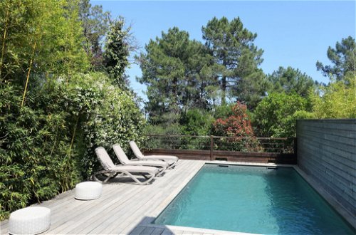 Foto 2 - Apartamento de 1 habitación en Sari-Solenzara con piscina privada y vistas al mar