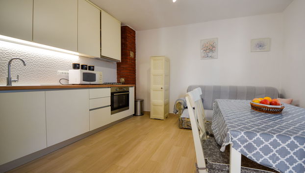 Apartment mit 2 Schlafzimmern in Starigrad mit garten - Foto 4