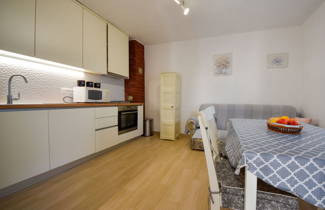 Apartment mit 2 Schlafzimmern in Starigrad mit garten - Foto 4