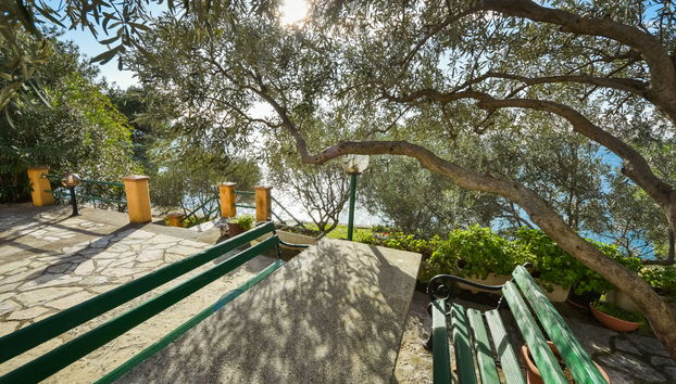 Apartment mit 2 Schlafzimmern in Starigrad mit garten - Foto 2