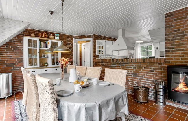 4 bedroom House in Væggerløse with private pool and terrace - Photo 16