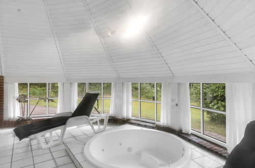 Foto 2 - Casa de 4 quartos em Væggerløse com piscina privada e terraço